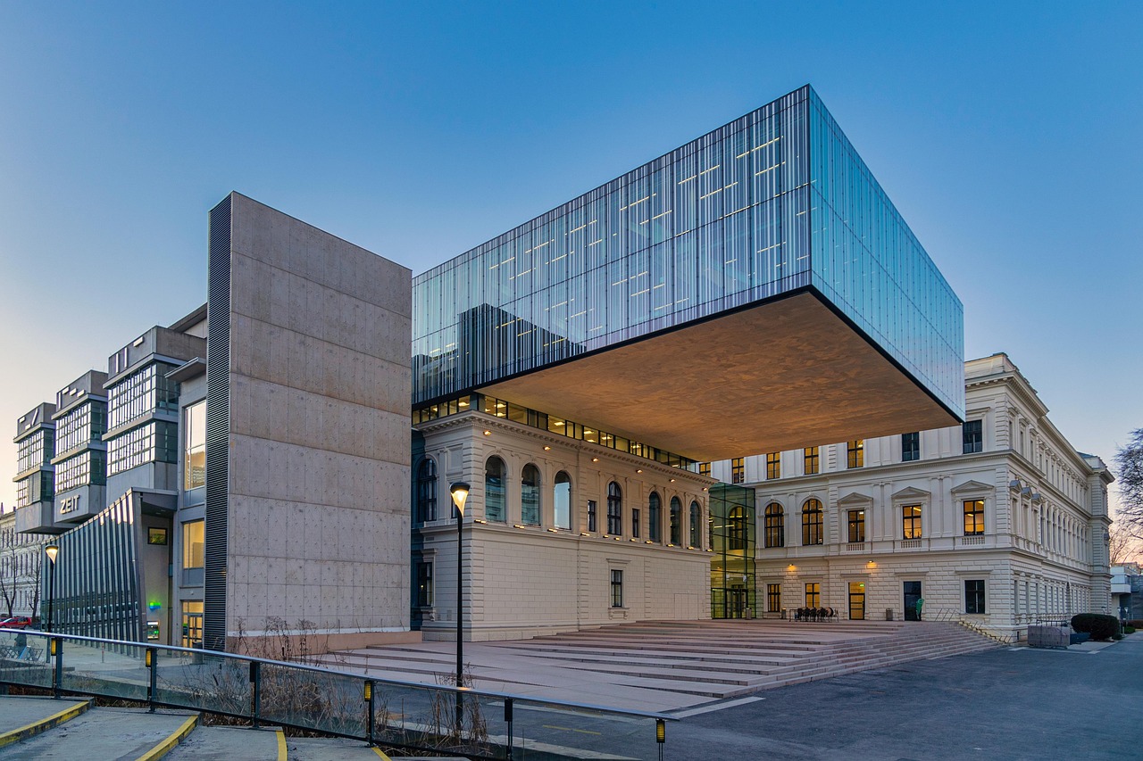 university-library-4825366_1280